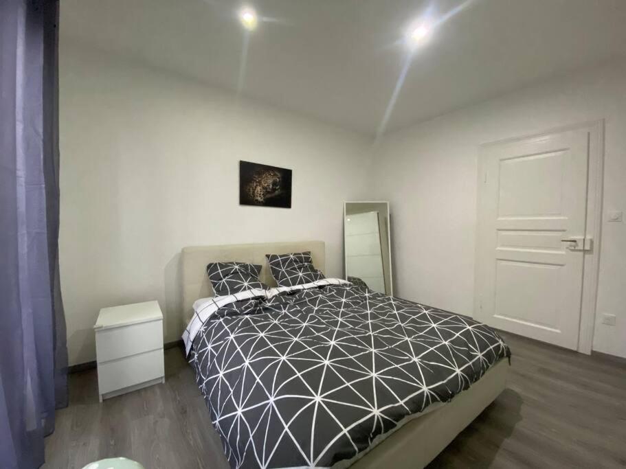Le Confort D'Un Appartement Schiltigheim Exteriör bild